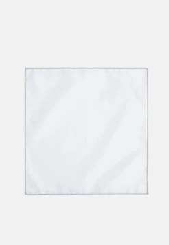 Rabais Pier One SET - Noeud papillon cravates et accessoires de costume carreaux homme -Pas Cher Pier One Boutique 4d133a19f8474dfcbe6738d1e3afbc4d