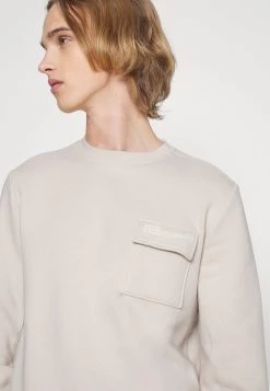 Prix Avantageux Pier One UNITED UTILITY CREW - Sweatshirt sweats & hoodies col rond homme -Pas Cher Pier One Boutique 4da17c2fd74c4e71a0069a716355013f