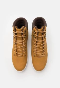 Pier One Baskets montantes Prix Sympa baskets & sneakers rond homme -Pas Cher Pier One Boutique 4f51f43c1e3a4764a7eb55b6de6a6486