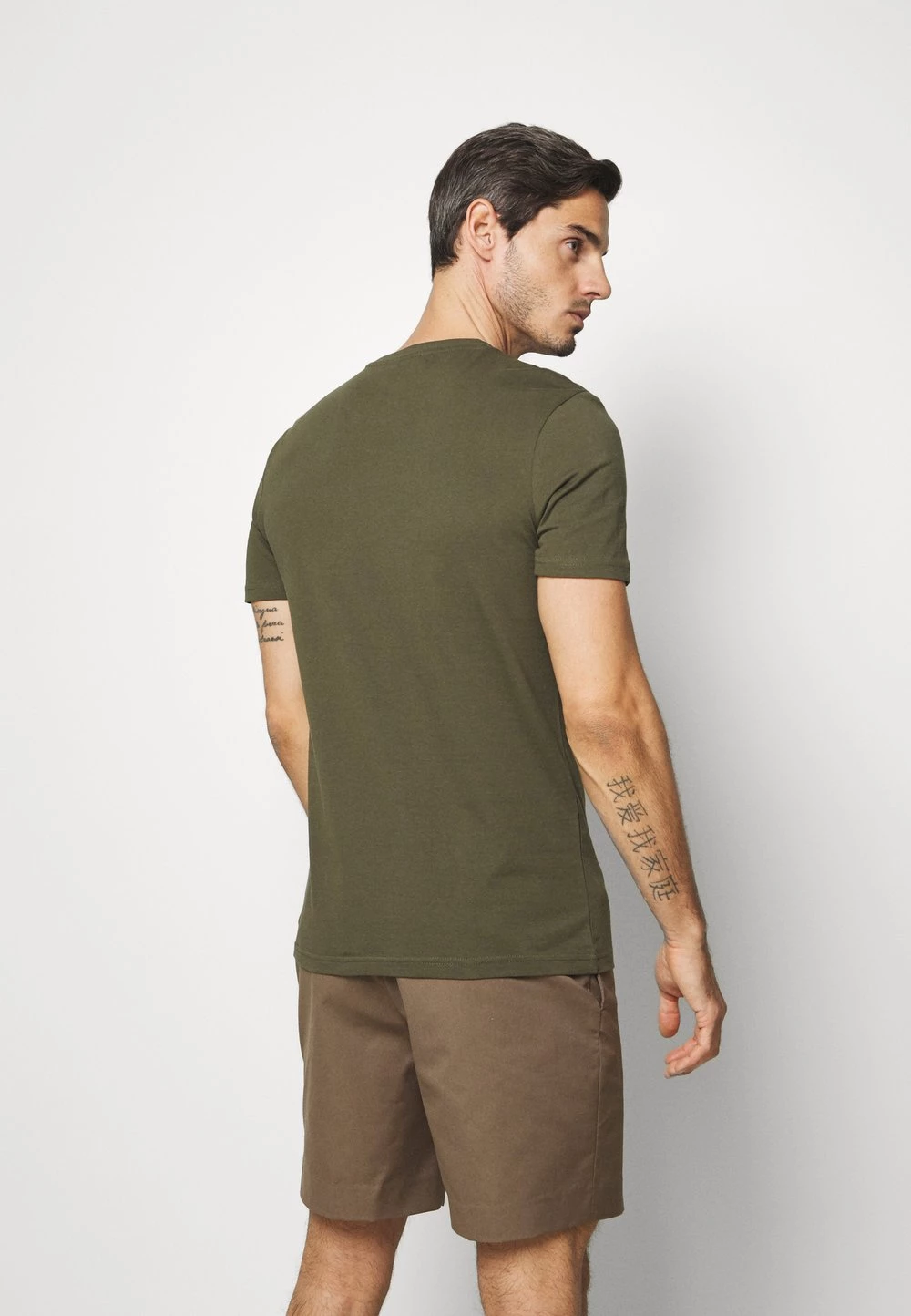 Pier One T-shirt imprimé Prix Aimable t-shirts col rond homme 5 Pier One T-shirt imprimé Prix Aimable t-shirts col rond homme – Image 3