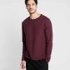 Rabais Pier One T-shirt à manches longues t-shirts col rond homme