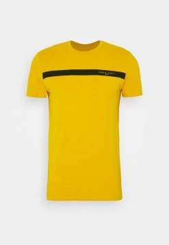 Pier One T-shirt imprimé Garantie De Qualité 100% t-shirts col rond homme -Pas Cher Pier One Boutique 5ae44b0e3455438a981b5924c6452fc0 1