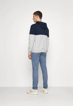 Prix Dégriffé Pier One Sweat à capuche zippé pulls et gilets homme -Pas Cher Pier One Boutique 5d59b52c08914d6dbbde2fb6c17d421e