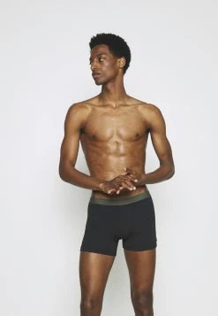 Pier One Prix Refroidis 5 PACK - Shorty sous-vêtements normale homme -Pas Cher Pier One Boutique 5e7159ba2bd84d5c93be87e63c8dbf66