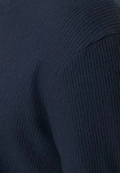 Pier One RIBBED LOUNGE TOP - Haut de pyjama Prix Compétitif pyjamas col rond homme -Pas Cher Pier One Boutique 5efa9f5dd5bc4d5687bda4e5b0c95f9e