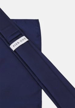 Pier One Bas Prix SET - Mouchoir de poche pochettes de costume couleur unie homme 15 Pier One Bas Prix SET - Mouchoir de poche pochettes de costume couleur unie homme -Pas Cher Pier One Boutique 63b2792cb5484835b6f199c519b19817