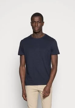 Pier One 2 PACK - T-shirt basique Prix De Lancement t-shirts col rond homme -Pas Cher Pier One Boutique 644f3d6f49d04025b83d0d4b0da6c6b9