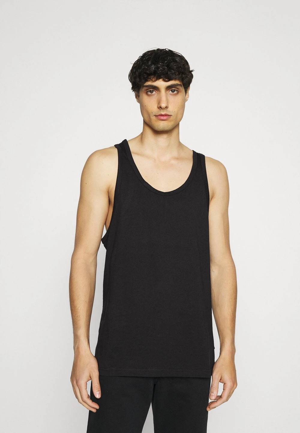 Prix De Rêve Pier One 2 PACK - Débardeur t-shirts encolure large ronde homme 4 Prix De Rêve Pier One 2 PACK - Débardeur t-shirts encolure large ronde homme – Image 2