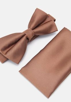 Pier One SET - Noeud papillon En Remise pochettes de costume couleur unie homme -Pas Cher Pier One Boutique 6af7cf88b06048ef8a845d4f3a089f0a