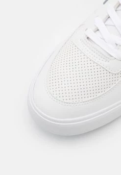 Pier One Prix Bradés Baskets basses sneakers rond homme 13 Pier One Prix Bradés Baskets basses sneakers rond homme -Pas Cher Pier One Boutique 6fc1404d3ac14f93826b2d8fe51822a9