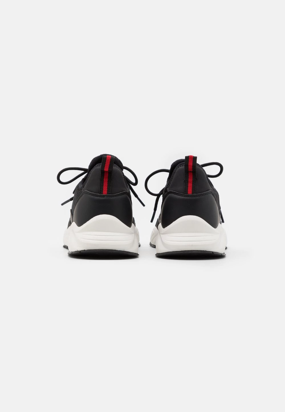 Prix Favorable Pier One UNISEX - Baskets basses baskets & sneakers rond 5 Prix Favorable Pier One UNISEX - Baskets basses baskets & sneakers rond – Image 3