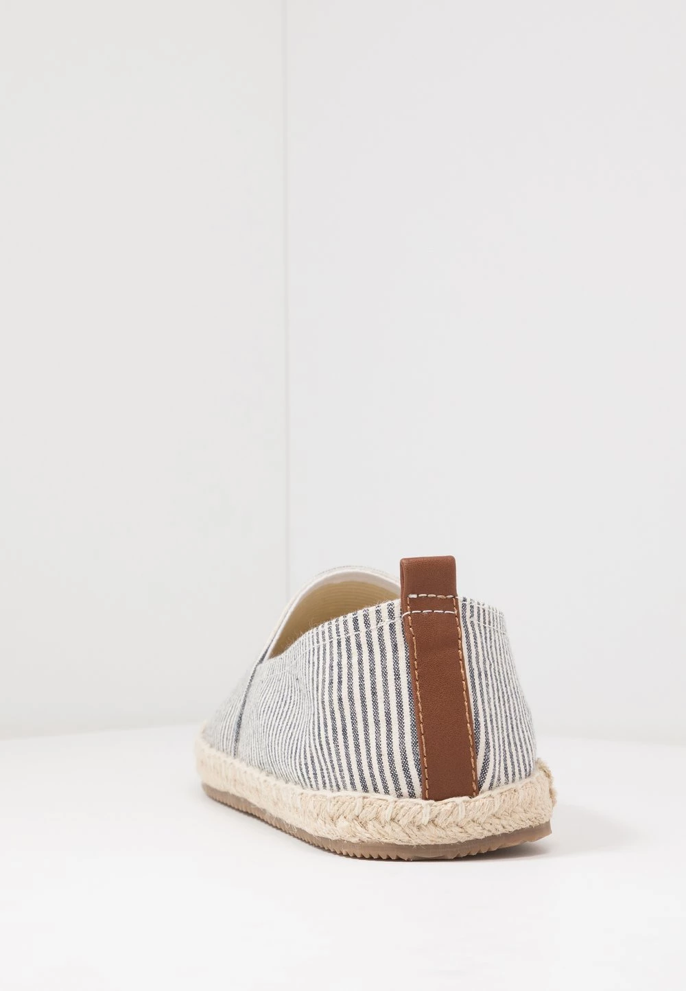Bon Rapport Coût-Efficacité Pier One RENA ESPADRILLE UNISEX - Espadrilles chaussures basses rond 6 Bon Rapport Coût-Efficacité Pier One RENA ESPADRILLE UNISEX - Espadrilles chaussures basses rond – Image 4