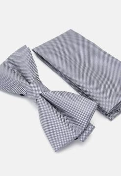 Pier One Prix Usine SET - Noeud papillon pochettes de costume couleur unie homme -Pas Cher Pier One Boutique 726274d92c544232a22b22db4945483c