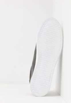 Qualité garantie 100% Pier One Baskets basses sneakers rond homme -Pas Cher Pier One Boutique 731be1c992a04428b2e4164644f11ee7