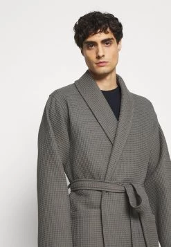 Pier One Discount En Ligne Peignoir sous-vêtements & chaussettes col châle homme -Pas Cher Pier One Boutique 76157a5859124612a1544508308cc441