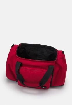 Prix Réduit Pier One UNISEX - Sac de sport sacs fermeture éclair -Pas Cher Pier One Boutique 7afb84418e60477782043242061860e5