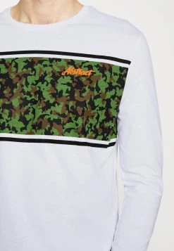 Prix Raisonnable Pier One T-shirt à manches longues t-shirts col rond homme -Pas Cher Pier One Boutique 7c11840ef382426b8f8cabb0f224a378