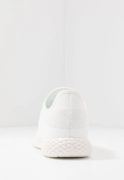 Pier One Meilleur Prix Garanti UNISEX - Baskets basses baskets & sneakers rond homme 12 Pier One Meilleur Prix Garanti UNISEX - Baskets basses baskets & sneakers rond homme -Pas Cher Pier One Boutique 7ce7bb62818a419993fe633ef9d00c95