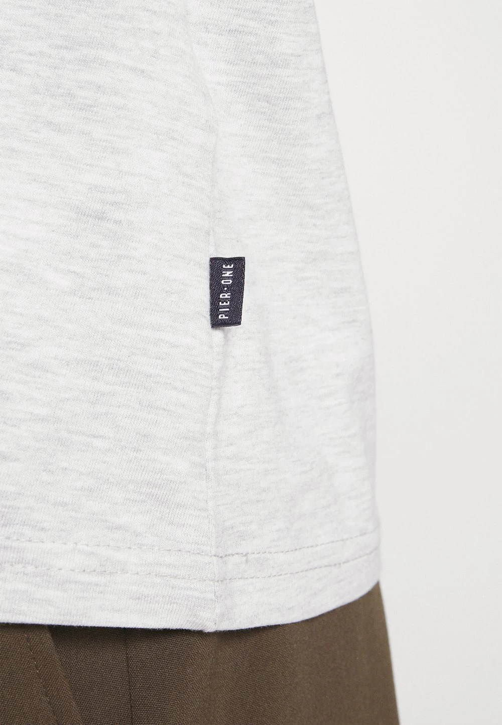 Pier One 5 PACK - T-shirt basique Prix Gelé t-shirts col rond homme 10 Pier One 5 PACK - T-shirt basique Prix Gelé t-shirts col rond homme – Image 8