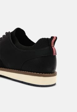 Pier One excellente qualité Chaussures à lacets derbies et richelieus rond homme 15 Pier One excellente qualité Chaussures à lacets derbies et richelieus rond homme -Pas Cher Pier One Boutique 7e8b70ef97c44fbda002d38b4410c148