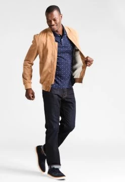 Pier One Polo Marchandise de première qualité t-shirts col polo homme 9 Pier One Polo Marchandise de première qualité t-shirts col polo homme -Pas Cher Pier One Boutique 7eab8cfca7504ebab2aaff92288d3876