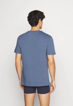 Pier One Vendre-Réclame Haut de pyjama pyjamas col rond homme 13 Pier One Vendre-Réclame Haut de pyjama pyjamas col rond homme -Pas Cher Pier One Boutique 81e521afb81e4ab4876de0c6f19e01c0