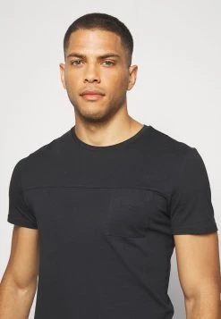 Pier One Plus Bas Prix De Vente T-shirt basique t-shirts col rond homme 13 Pier One Plus Bas Prix De Vente T-shirt basique t-shirts col rond homme -Pas Cher Pier One Boutique 8324e2a7b4414fdf92bf6ca2b87289c2