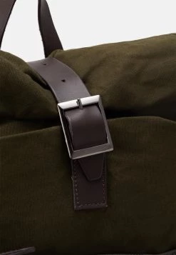 Pier One UNISEX - Sac à dos Prix Accessible sacs compartiment pour pc portable 9 Pier One UNISEX - Sac à dos Prix Accessible sacs compartiment pour pc portable -Pas Cher Pier One Boutique 834e82bc2b0641f8830c229f539aee84