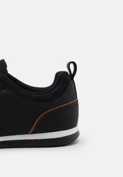 Qualité Excellente Pier One Chaussures à lacets derbies, richelieus & chaussures bateau rond homme -Pas Cher Pier One Boutique 858bd65d03fe4c30a2dcd7ff46fd89a5