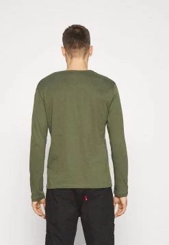 Pier One T-shirt à manches longues Prix Imbattable t-shirts col rond homme 11 Pier One T-shirt à manches longues Prix Imbattable t-shirts col rond homme -Pas Cher Pier One Boutique 882b609b1cf64e4db6573d4e2e33e0a4