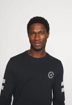 Prix Jamais Vus Pier One T-shirt à manches longues t-shirts & polos col rond homme 13 Prix Jamais Vus Pier One T-shirt à manches longues t-shirts & polos col rond homme -Pas Cher Pier One Boutique 893a551f66584759890338769236c129