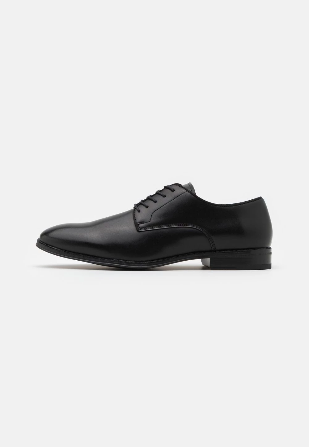 Pier One Derbies & Richelieus Soldes chaussures de ville rond homme 3 Pier One Derbies & Richelieus Soldes chaussures de ville rond homme