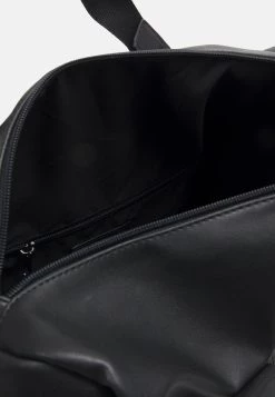 Pier One UNISEX - Sac week-end Garantie De Qualité 100% sacs de voyage et valises fermeture éclair -Pas Cher Pier One Boutique 8eb2feb60691464da1d9a7a0a7247c13