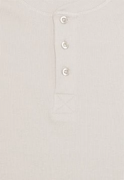 Prix Allégé Pier One LOUNGE HENLEY TEE - Haut de pyjama pyjamas col tunisien homme -Pas Cher Pier One Boutique 8ed5517d120e4da1ad586390db7503c1