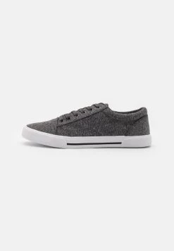 Pier One Prix Incroyables Baskets basses sneakers rond unisex