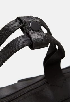 Pier One Vendre-Réclame UNISEX SET - Sac à dos sacs compartiment pour pc portable -Pas Cher Pier One Boutique 8f394a2502f34428bf5b29367c7e39a4