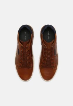 Pier One Pas Cher Baskets basses sneakers rond homme -Pas Cher Pier One Boutique 91259f350bff493aa69bf89f9c49e18e