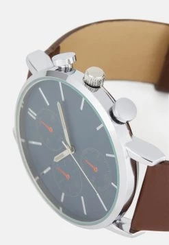 Prix Sacrifiés Pier One SET - Montre montres et bijoux boucle ardillon homme -Pas Cher Pier One Boutique 9508191e62af43ccbf5ddbee4cac1ebf