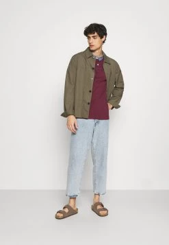 Prix Accessible Pier One Polo t-shirts col polo homme -Pas Cher Pier One Boutique 95414381f3af4795a9ff8023c8c83785