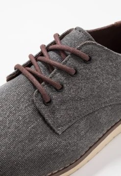 Pier One Chaussures à lacets Prix Compétitif derbies et richelieus rond homme -Pas Cher Pier One Boutique 96aed770bfd645eeb8f291fdf8bcd01e