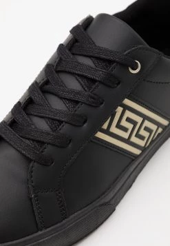 Pier One Prix De Lancement UNISEX - Baskets basses sneakers rond -Pas Cher Pier One Boutique 97cec5eda3fe49728b313da2bcd51aec