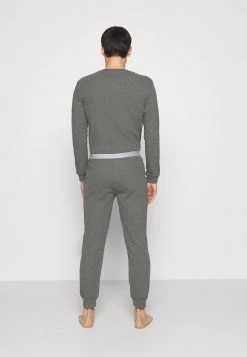 Prix Gelé Pier One LOUNGE HENLEY TROUSERS - Bas de pyjama pyjamas normale homme -Pas Cher Pier One Boutique 987184171cea40f28504f9176c5369aa