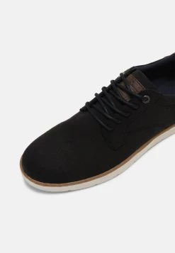 Pier One Baskets basses Pas Cher sneakers rond homme 14 Pier One Baskets basses Pas Cher sneakers rond homme -Pas Cher Pier One Boutique 98c5a6173a114efc99827c97e1497543