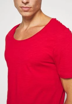 Pier One T-shirt basique Prix Favorable t-shirts encolure large ronde homme -Pas Cher Pier One Boutique 9c9a8ad5a9224145a3da3b481645f2fe