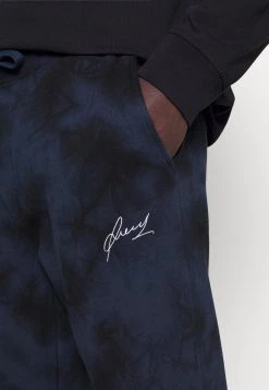 Pier One Pas Cher TIE DYE JOGGER - Pantalon de survêtement pantalons normale homme -Pas Cher Pier One Boutique 9ce9f8b9754645d387884d756b5340fb