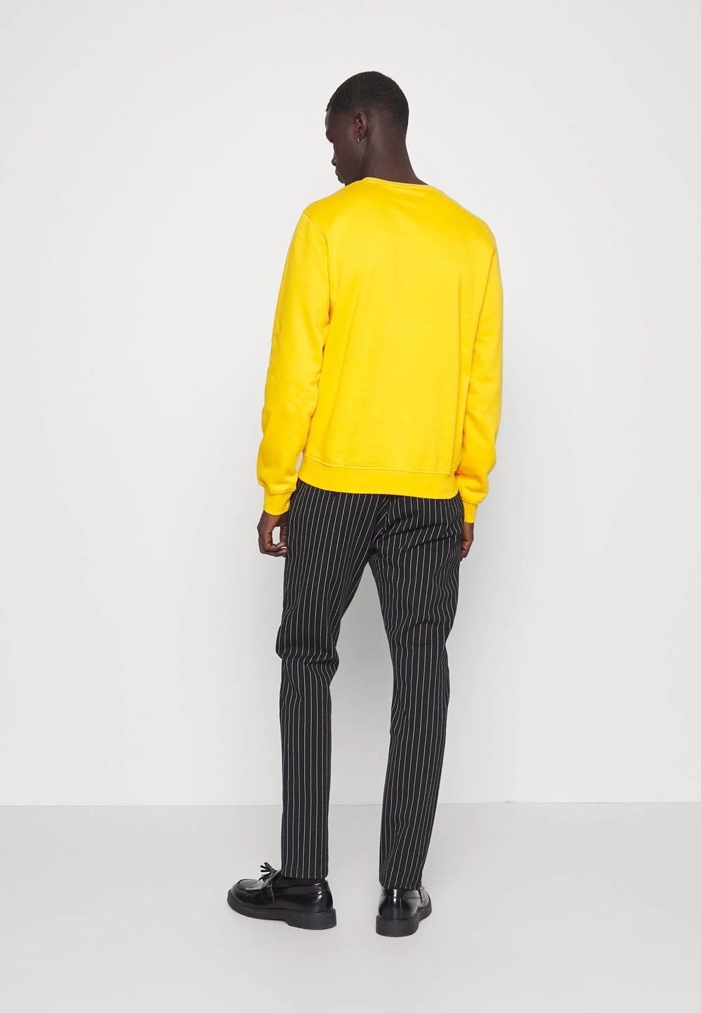 Pier One Prix Allégé Sweatshirt sweats & hoodies col rond homme 5 Pier One Prix Allégé Sweatshirt sweats & hoodies col rond homme – Image 3