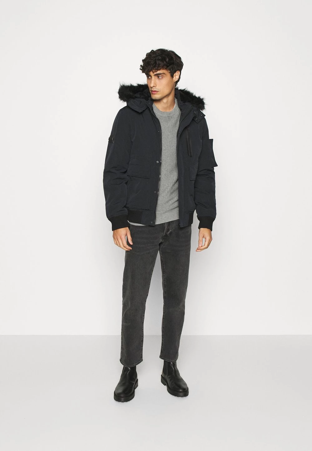 Pier One Pullover Vendre pulls et gilets col rond homme 4 Pier One Pullover Vendre pulls et gilets col rond homme – Image 2