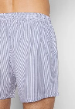 Bas Prix Pier One 5 PACK - Caleçon sous-vêtements & chaussettes normale homme -Pas Cher Pier One Boutique 9fb6ba04a2be4adf84c4ad7e272b7744