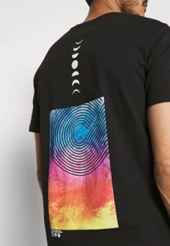 Pier One T-shirt imprimé Prix Refroidis t-shirts col rond homme -Pas Cher Pier One Boutique a04faedf0ac049d4b160a347d064dfa5