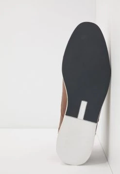 Bonne Qualité Pier One Chaussures à lacets derbies et richelieus rond homme -Pas Cher Pier One Boutique a0c25a60494c46728b0775e11baa2be4